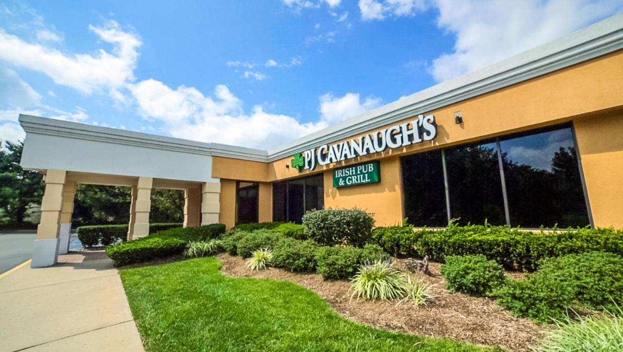 Magnuson Grand & Conference Center Somerset-Bridgewater מראה חיצוני תמונה