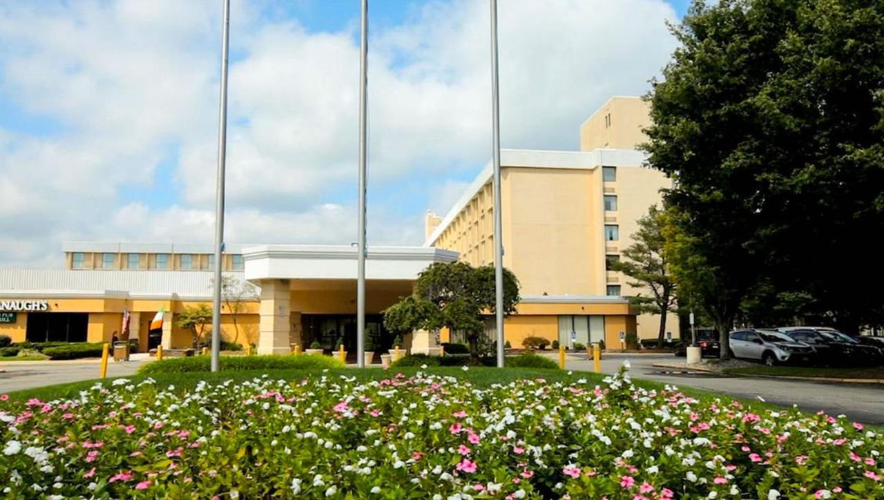 Magnuson Grand & Conference Center Somerset-Bridgewater מראה חיצוני תמונה